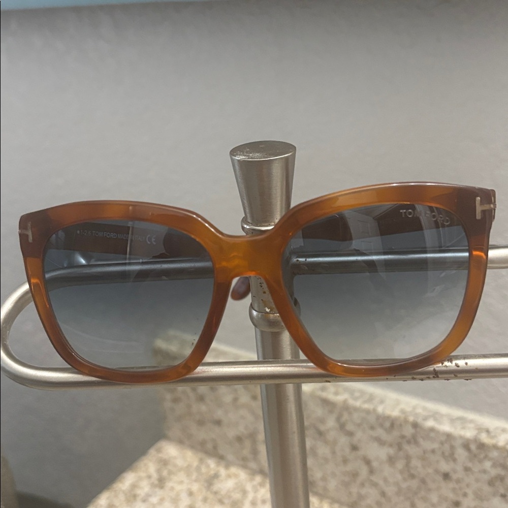 Tom Ford Amarra Sunglasses - Picture 2 of 5